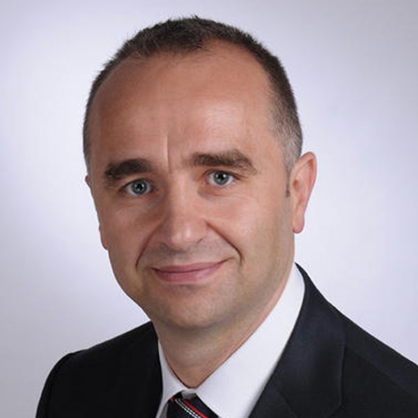 Dr Razvan Stoita